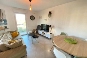 06CH Beautiful T3 with terrace - 300m Exflora park